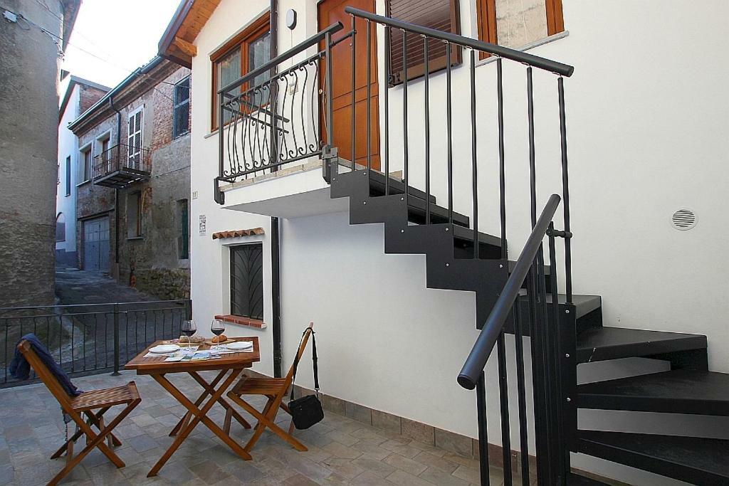 Casa Guatelli Guest House Spineto Scrivia Eksteriør bilde
